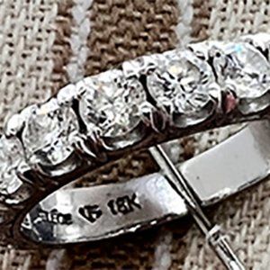 Jack Kelege-Ladies 18K white gold and diamond band